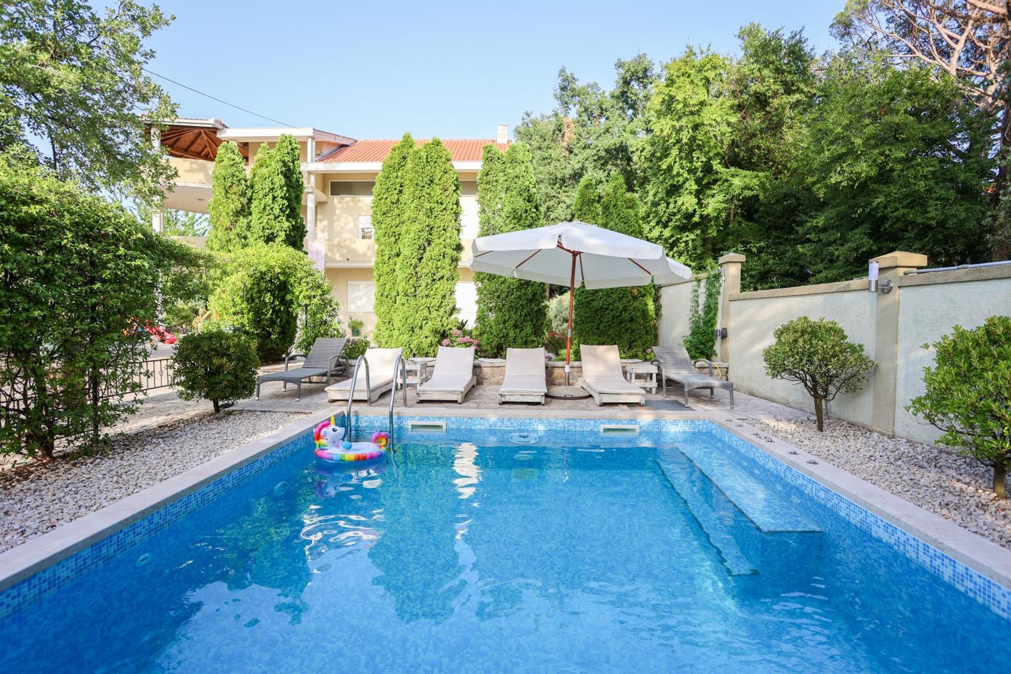 Villa Besha Херцег Нови Екстериор снимка