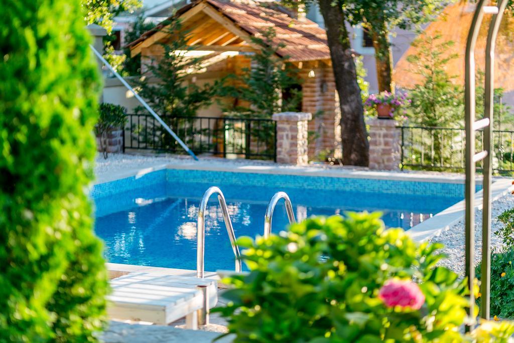 Villa Besha Херцег Нови Екстериор снимка